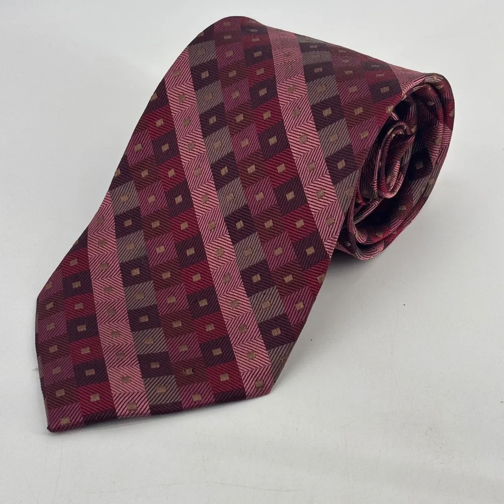 FX Fusion Necktie Mens OS Burgundy Red Geometric Silk Hand Made Business Tie